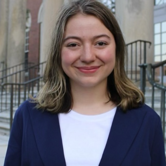 Kylee Vazquez Headshot